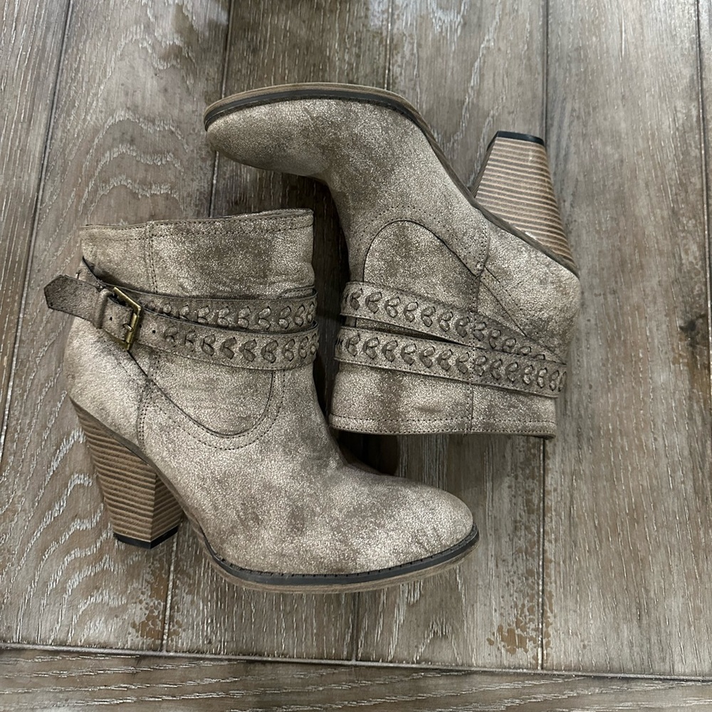 MIA Stone Ankle Boots with Braided Accents - Picture 10 of 14